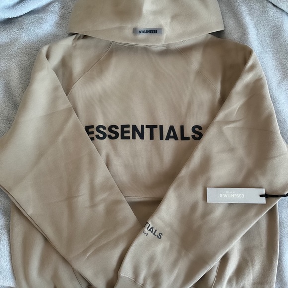 FOG Essentials Hoodie - Picture 2 of 4